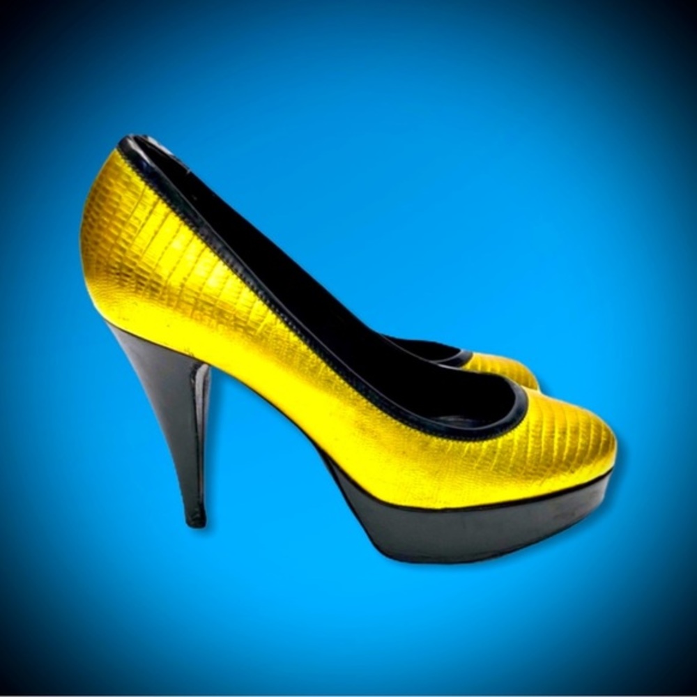 Alejandro Ingelmo Yellow Metallic Heels - Picture 2 of 10